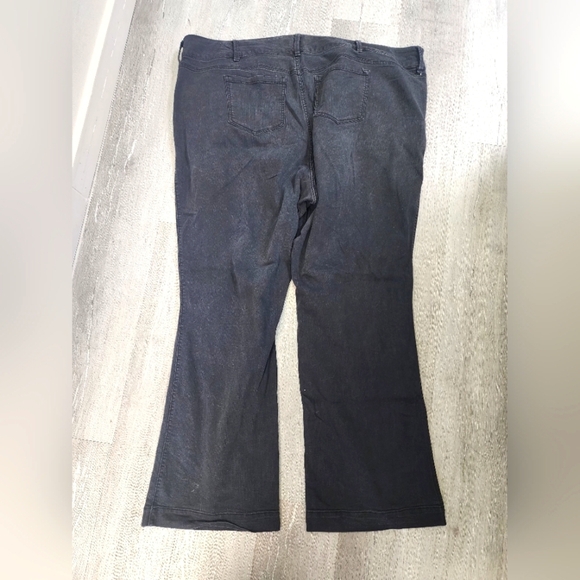 TORRID 3 Button Black Wide-Leg JEGGING⭐️ GREAT Shape ⭐️ Size 30 Tall - Picture 5 of 5